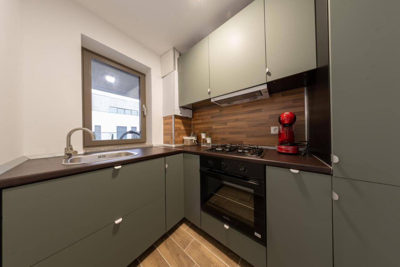 Citadela North 1Br Apartment W Security And Self Check In Bukarest Exteriör bild